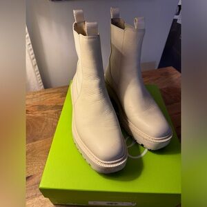 Sam Edelman Laguna Chelsea Boot